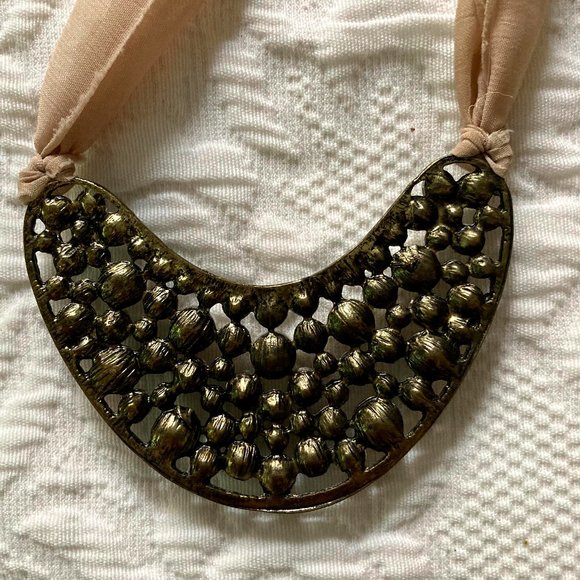 Elegant "Pearl and Diamond" Necklace w/ Fabric Tie - Picture 4 of 4